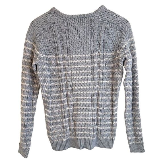 Vineyard Vines Grey and White Cotton Striped Cable Knit Crewneck Sweater - Picture 2 of 6